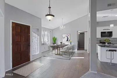 792 W El Monte Place #8, Chandler, AZ 85225 - Photo 4