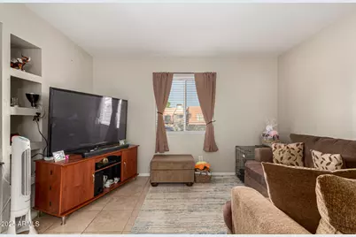 2846 N 46th Avenue #3, Phoenix, AZ 85035 - Photo 4