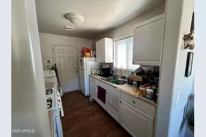 1010 N Park Avenue, Casa Grande, AZ 85122 - Photo 16