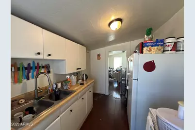 1010 N Park Avenue, Casa Grande, AZ 85122 - Photo 4