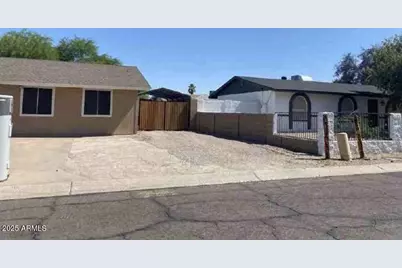 8111 E Jerome Avenue, Mesa, AZ 85209 - Photo 4