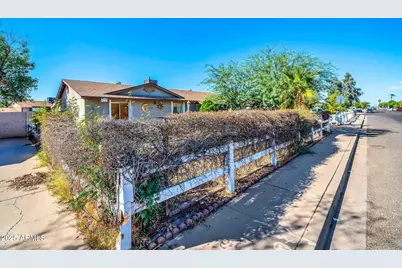 7629 W Osborn Road, Phoenix, AZ 85033 - Photo 2