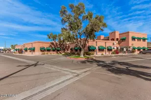 2701 N 16th St, Phoenix, AZ 85006 - Photo 1