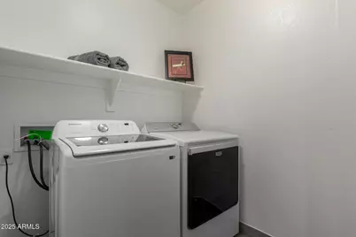 7999 W Waltann Lane, Peoria, AZ 85382 - Photo 18