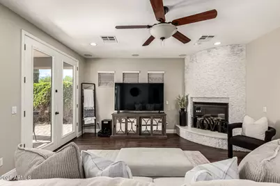 11411 E Sebring Circle, Mesa, AZ 85212 - Photo 10