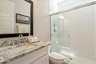 18231 N 66th Pl, Phoenix, AZ 85054 - Photo 24