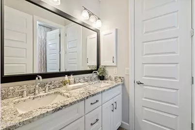 18231 N 66th Place, Phoenix, AZ 85054 - Photo 30