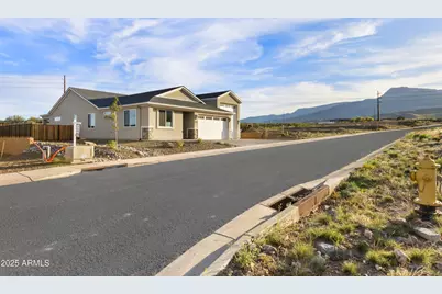 535 Cleopatra Hill Road, Clarkdale, AZ 86324 - Photo 8