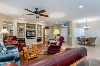 17552 N Somerset Drive N, Surprise, AZ 85374 - Photo 10