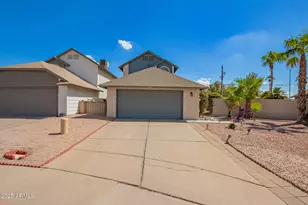 1753 E Jacinto Cir, Mesa, AZ 85204 - Photo 2