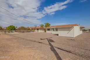 12414 N Pebble Beach Dr, Sun City, AZ 85351 - Photo 26