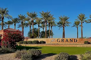 16927 W Desert Blossom Way, Surprise, AZ 85387 - Photo 42