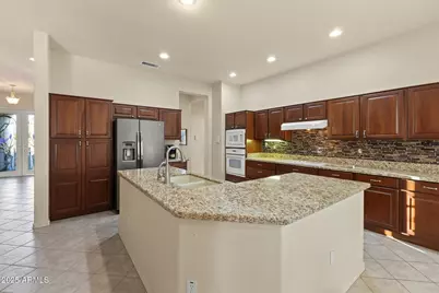 16927 W Desert Blossom Way, Surprise, AZ 85387 - Photo 14