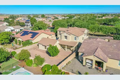 15385 W Windrose Drive, Surprise, AZ 85379 - Photo 6