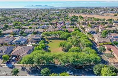 15385 W Windrose Drive, Surprise, AZ 85379 - Photo 52