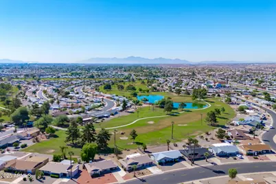 10939 W Sun City Boulevard, Sun City, AZ 85351 - Photo 36