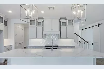 1070 E Yellowstone Place, Chandler, AZ 85249 - Photo 4