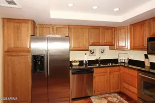 7960 E Camelback Rd, Scottsdale, AZ 85251 - Photo 12