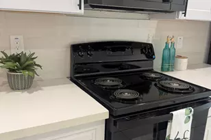 2250 E Willetta St, Phoenix, AZ 85006 - Photo 12