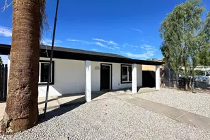 2250 E Willetta St, Phoenix, AZ 85006 - Photo 2