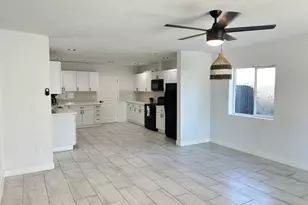 2250 E Willetta St, Phoenix, AZ 85006 - Photo 18