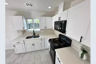 2250 E Willetta Street, Phoenix, AZ 85006 - Photo 44