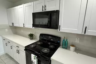 2250 E Willetta St, Phoenix, AZ 85006 - Photo 16