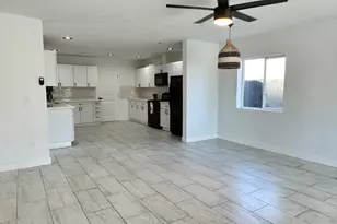 2250 E Willetta St, Phoenix, AZ 85006 - Photo 20