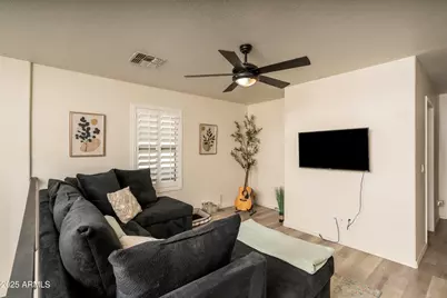 5836 E Hampton Avenue, Mesa, AZ 85206 - Photo 16