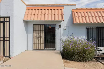 6822 N 35th Avenue #J, Phoenix, AZ 85017 - Photo 2
