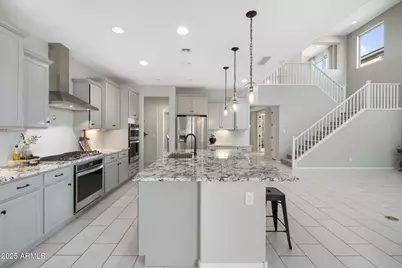 27201 N 71st Lane, Peoria, AZ 85383 - Photo 8