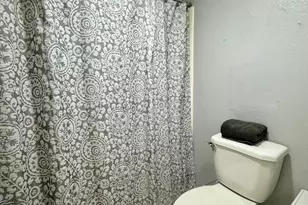 1701 W Tuckey Ln, Phoenix, AZ 85015 - Photo 12