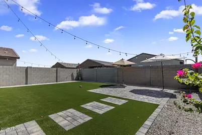 9043 W Albeniz Place, Tolleson, AZ 85353 - Photo 36