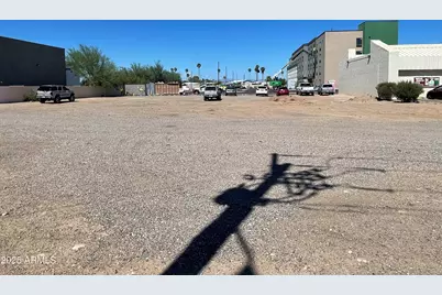 9134 W Peoria Avenue #-, Peoria, AZ 85345 - Photo 2