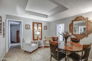 5543 W Gardenia Ave, Glendale, AZ 85301 - Photo 4