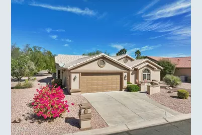 15758 W Edgemont Avenue, Goodyear, AZ 85395 - Photo 2