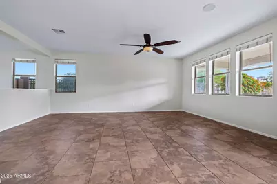 7801 W Spur Drive, Peoria, AZ 85383 - Photo 16