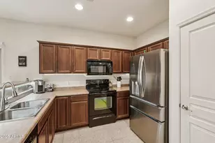 8759 W Surrey Ave, Peoria, AZ 85381 - Photo 4