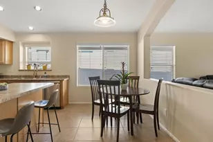 2215 W Peak View Rd, Phoenix, AZ 85085 - Photo 14