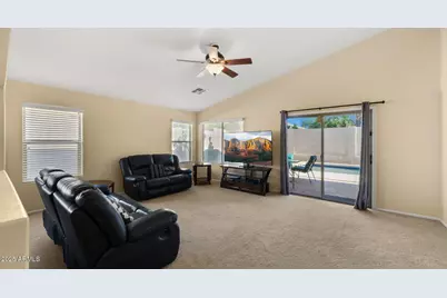 2215 W Peak View Road, Phoenix, AZ 85085 - Photo 20
