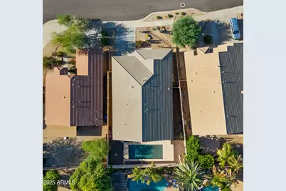 2215 W Peak View Road, Phoenix, AZ 85085 - Photo 42