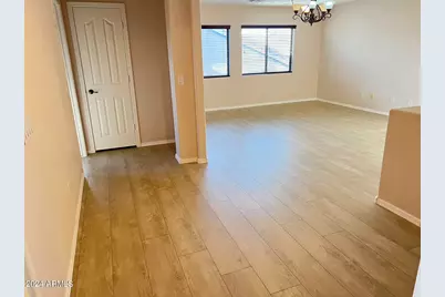 2216 W Blaylock Drive, Phoenix, AZ 85085 - Photo 10