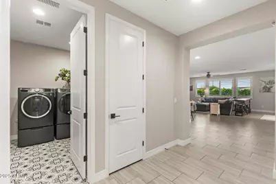 14022 W Mariposa Grande --, Surprise, AZ 85387 - Photo 32