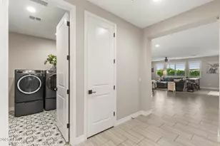 14022 W Mariposa Grande, Surprise, AZ 85387 - Photo 32