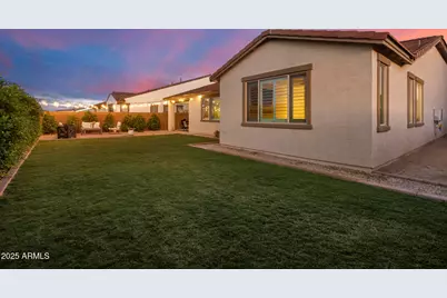 14022 W Mariposa Grande --, Surprise, AZ 85387 - Photo 44