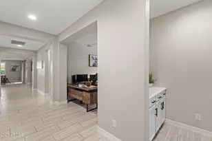 14022 W Mariposa Grande, Surprise, AZ 85387 - Photo 8