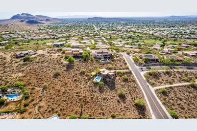 1711 E Sharon Drive E #'''''', Phoenix, AZ 85022 - Photo 10