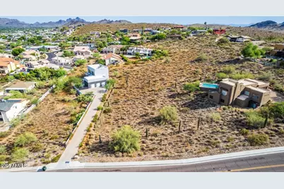 1711 E Sharon Drive E #'''''', Phoenix, AZ 85022 - Photo 1