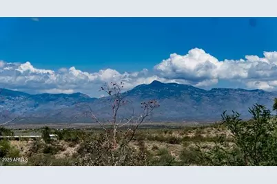 13401 E Walts Way, Vail, AZ 85641 - Photo 14