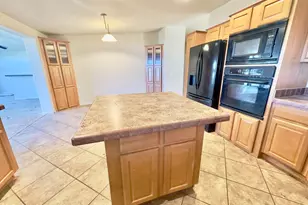 13401 E Walts Way, Vail, AZ 85641 - Photo 8